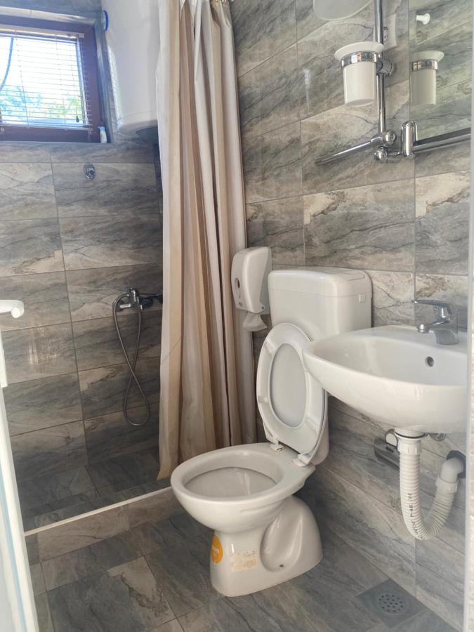 Apartmani Sastavci Тьентиште Экстерьер фото